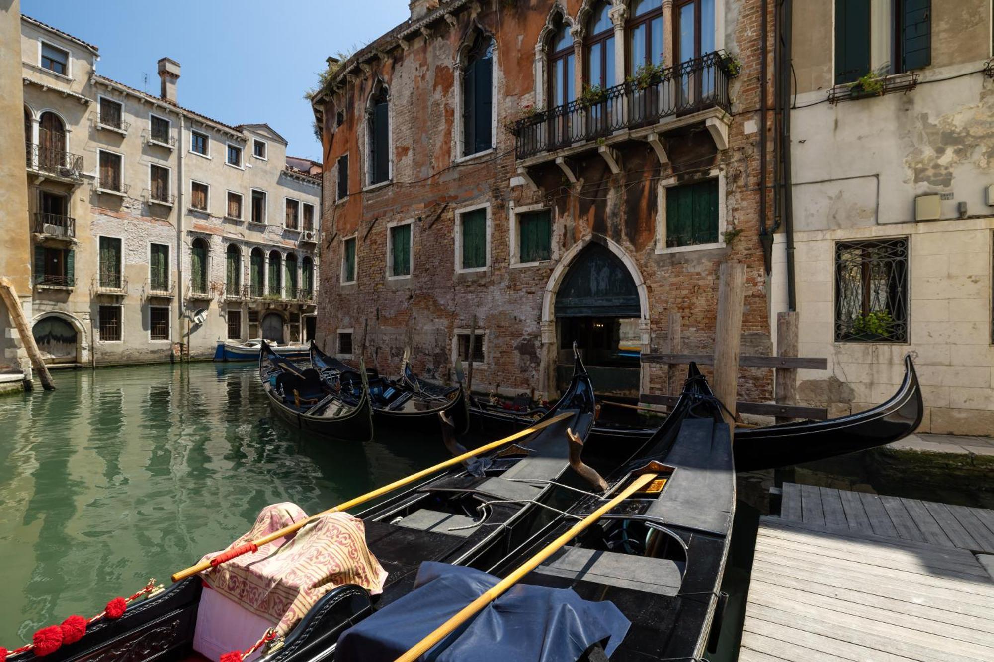 San Marco Canal View By Bricola Apartments Венеція Екстер'єр фото